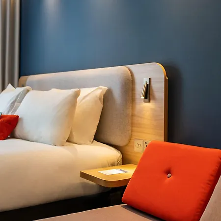 Express - North Riverside By Ihg Hotell 3*
