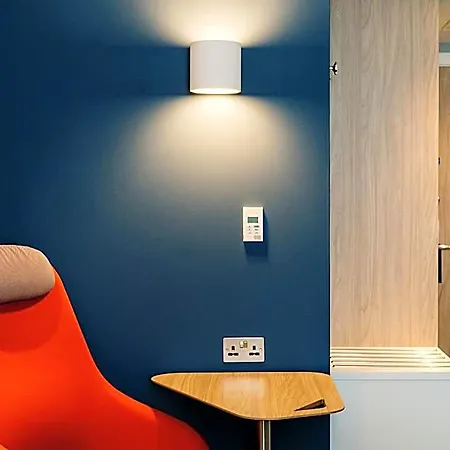 호텔 Express - North Riverside By Ihg 3*
