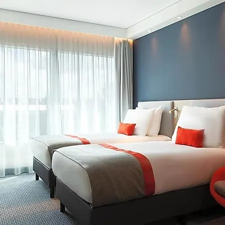 Express - North Riverside By Ihg Hotel 3*