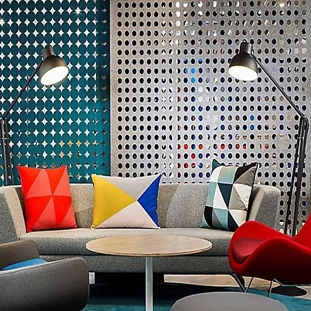 Express - North Riverside By Ihg Hotell 3*