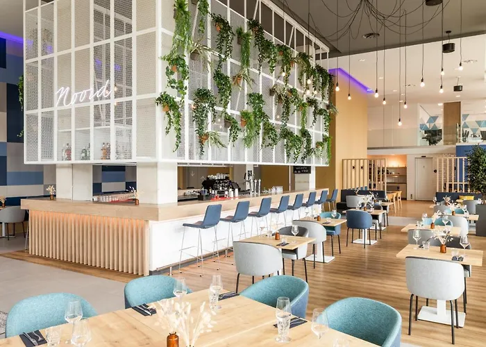 Express - North Riverside By Ihg 3*