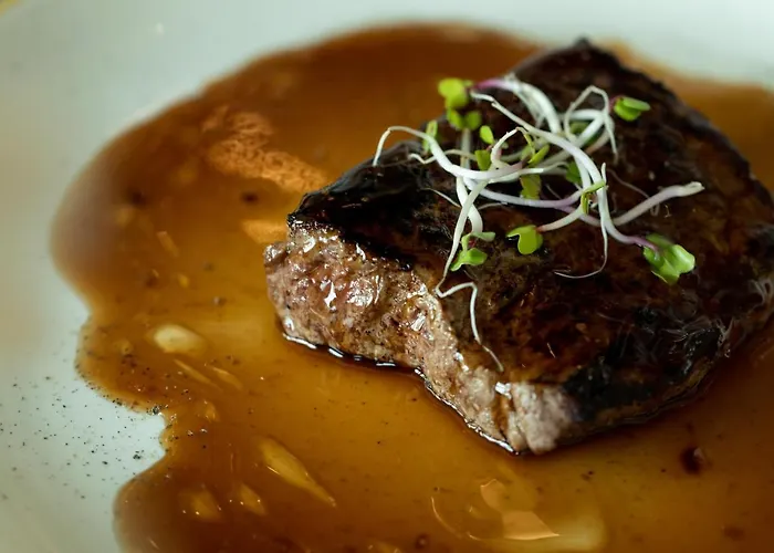 Express - North Riverside By Ihg Hotel 3*