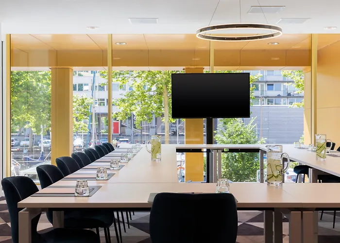 Hotel Express - North Riverside By Ihg 3*