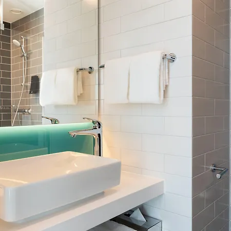 Express - North Riverside By Ihg Amsterdam