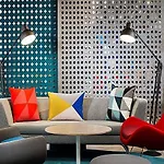 Express - North Riverside By Ihg Hotel 3*